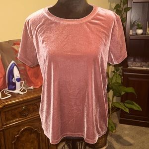 Abercrombie velvet tee